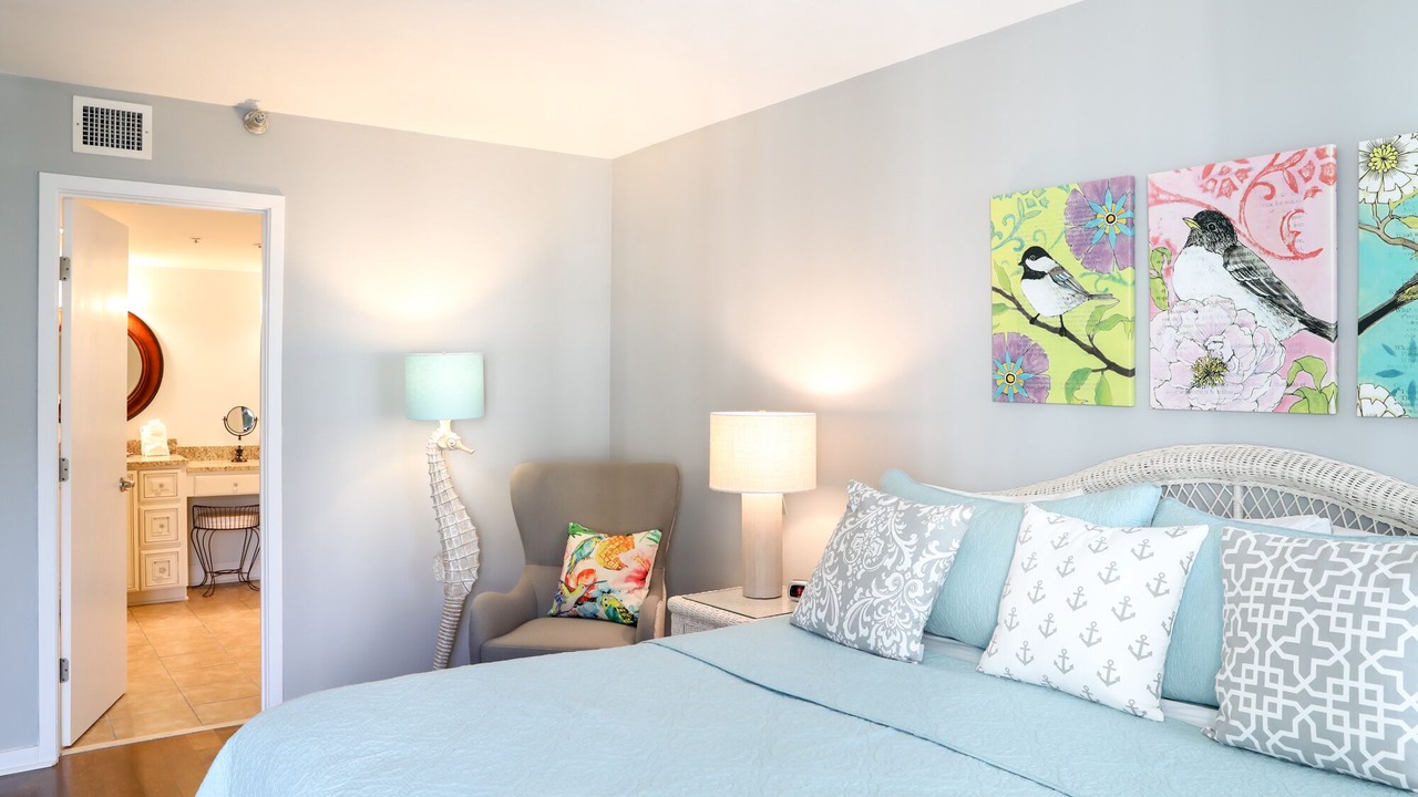 Photo of Bedroom in Saint Simons Island