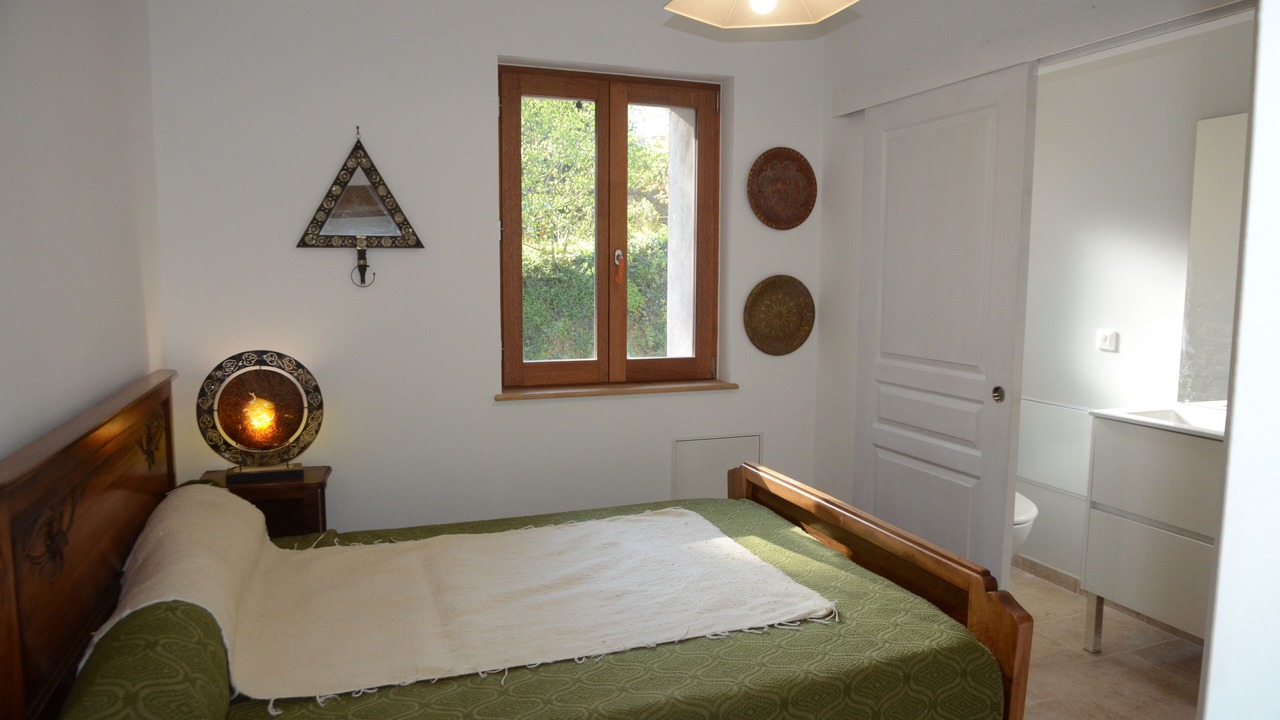 Photo of Bedroom in Saint-Pierre-de-Trivisy
