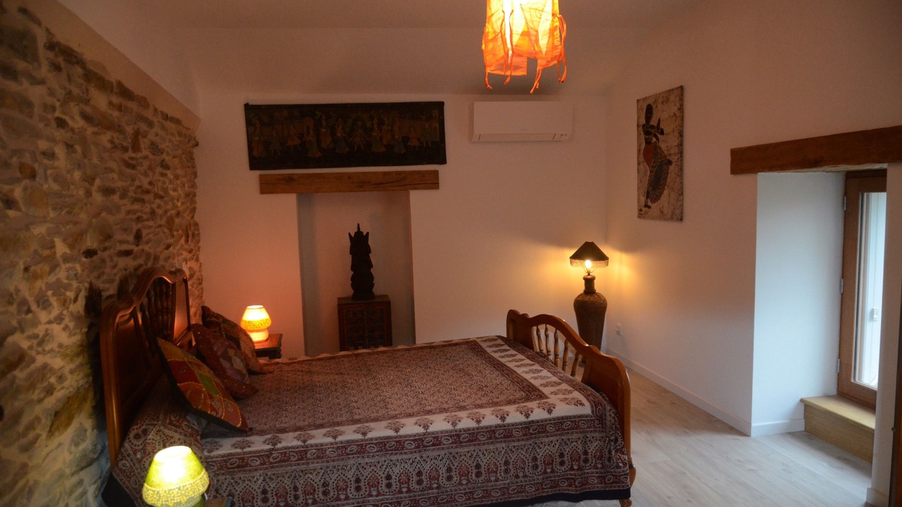 Photo of Bedroom in Saint-Pierre-de-Trivisy
