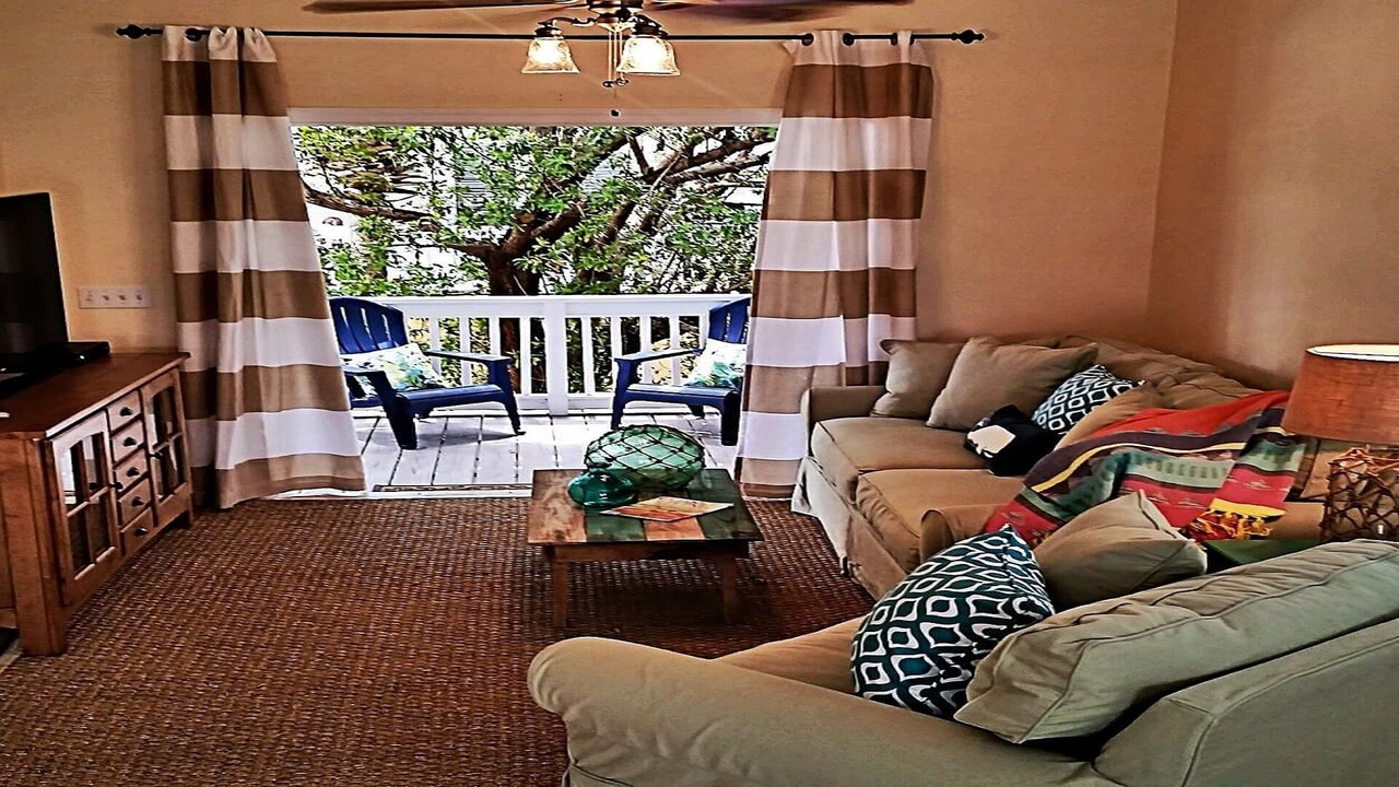 Photo of Livingroom in Key West