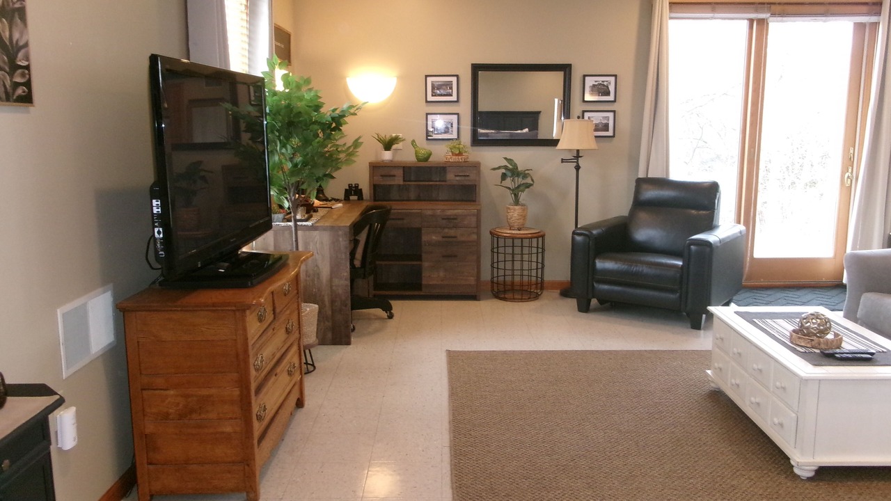 Photo of Livingroom in Lewisburg