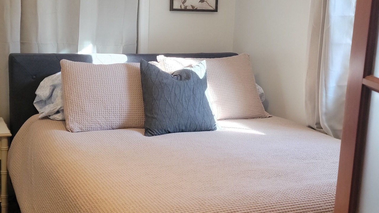 Photo of Bedroom in Lewisburg