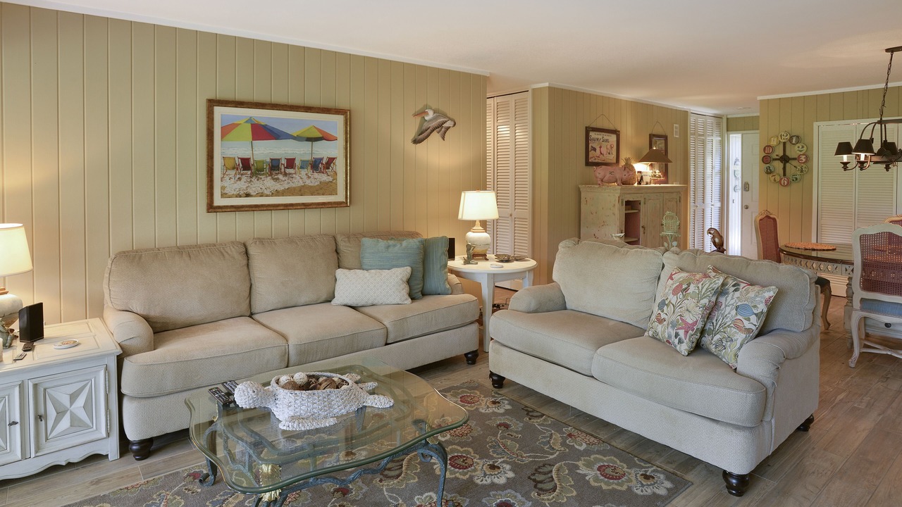 Photo of Livingroom in Sea Pines