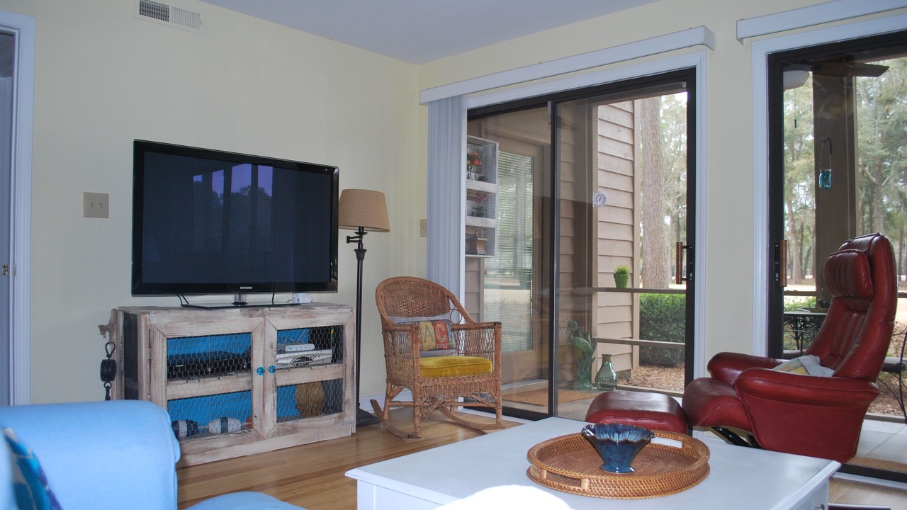 Photo of Livingroom in Pawleys Island