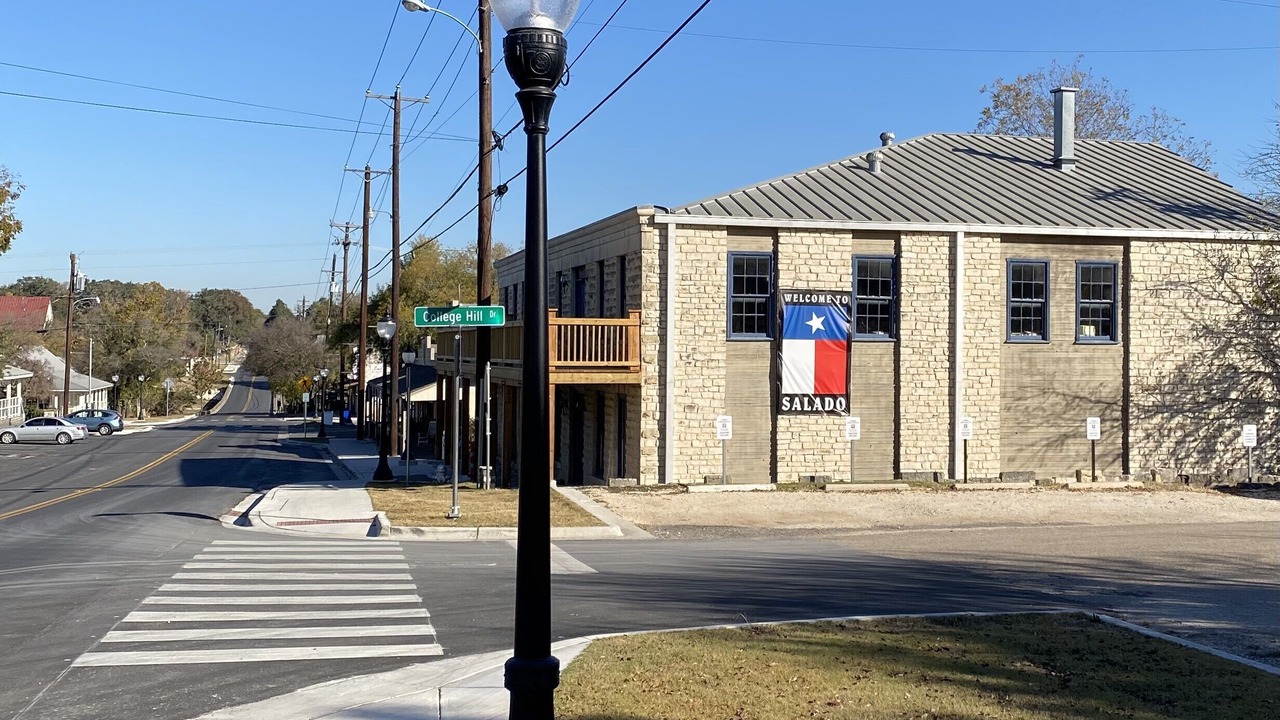 Photo of Others in Salado