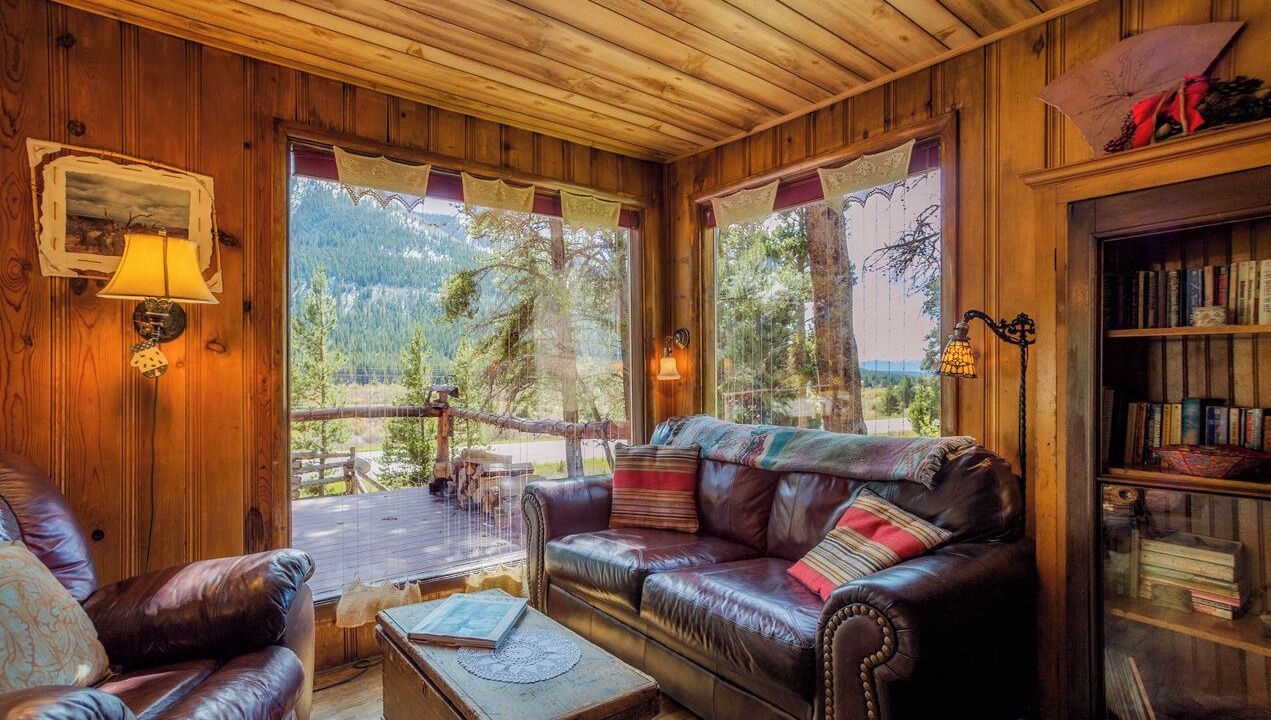 Photo of Livingroom in Leadville