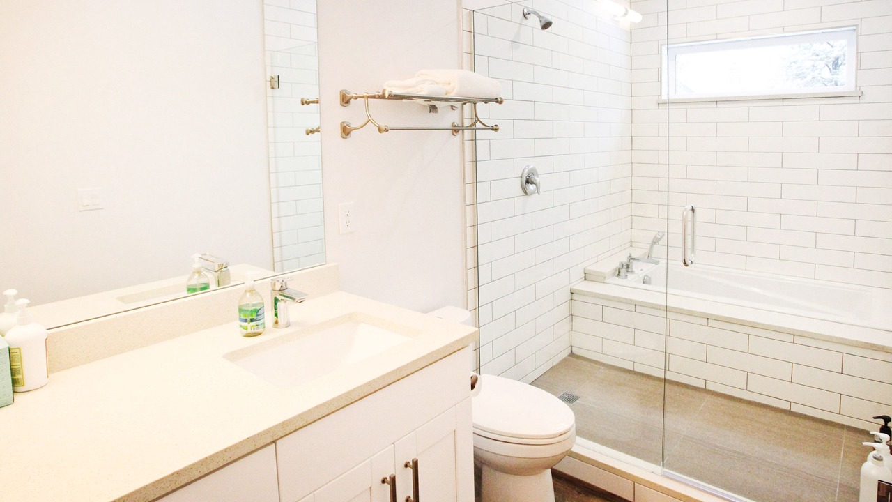 Photo of Bathroom in Leavenworth