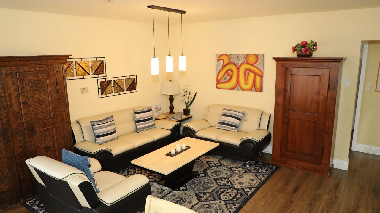 Photo of Livingroom in Del Rey