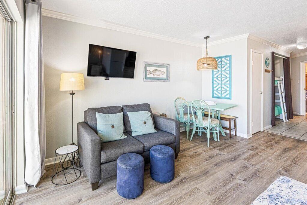 Photo of Livingroom in Galveston