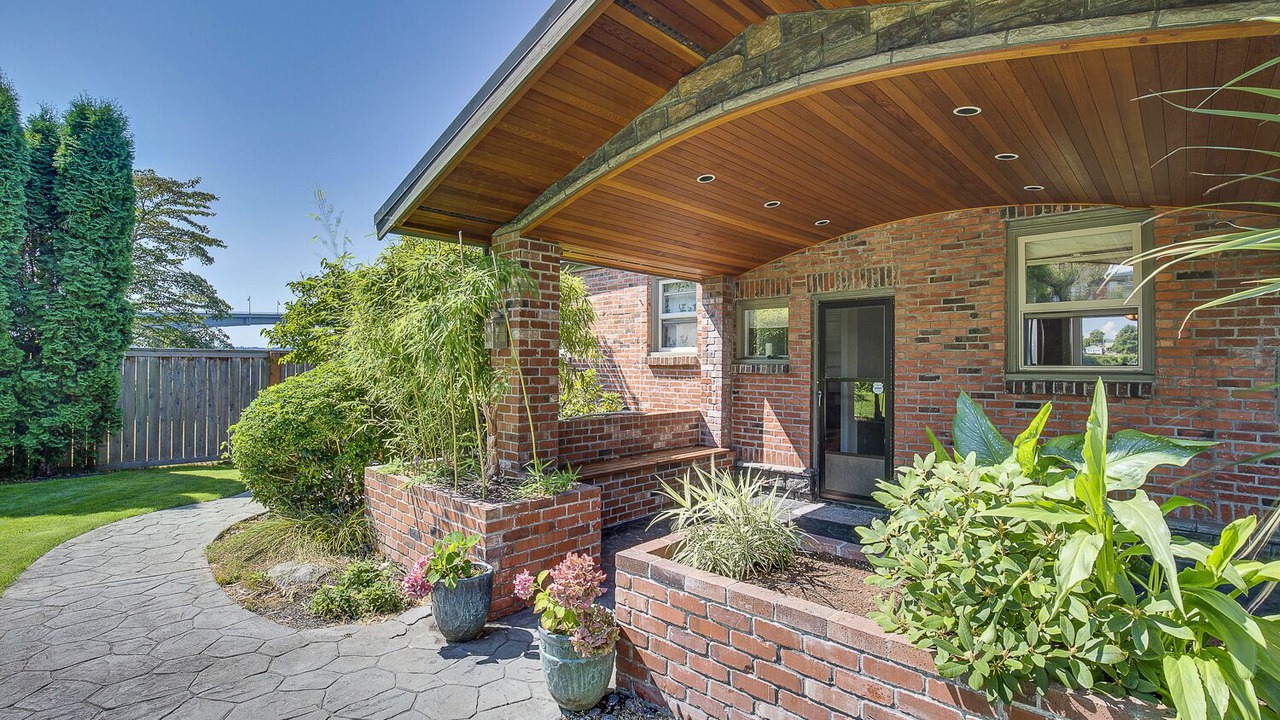 Photo of Patio Balcony in Bremerton