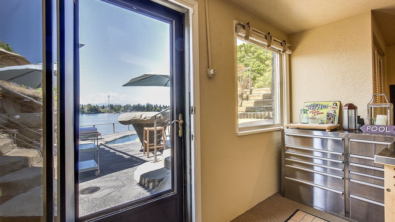 Photo of Others in Bremerton