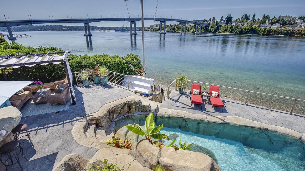 Photo of Outdoor in Bremerton