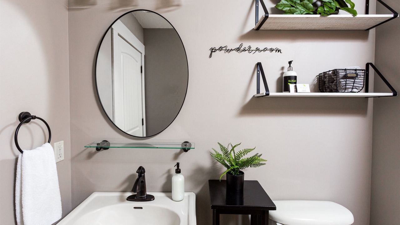 Photo of Bathroom in Skyland