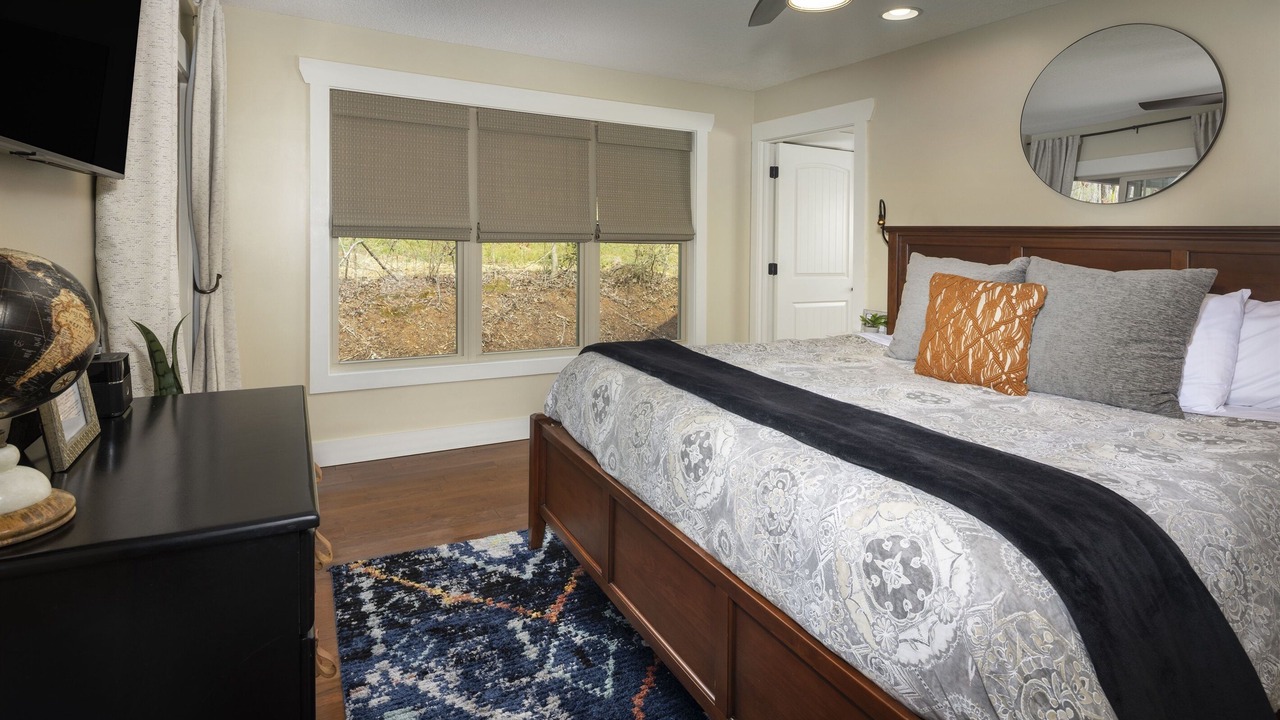 Photo of Bedroom in Skyland