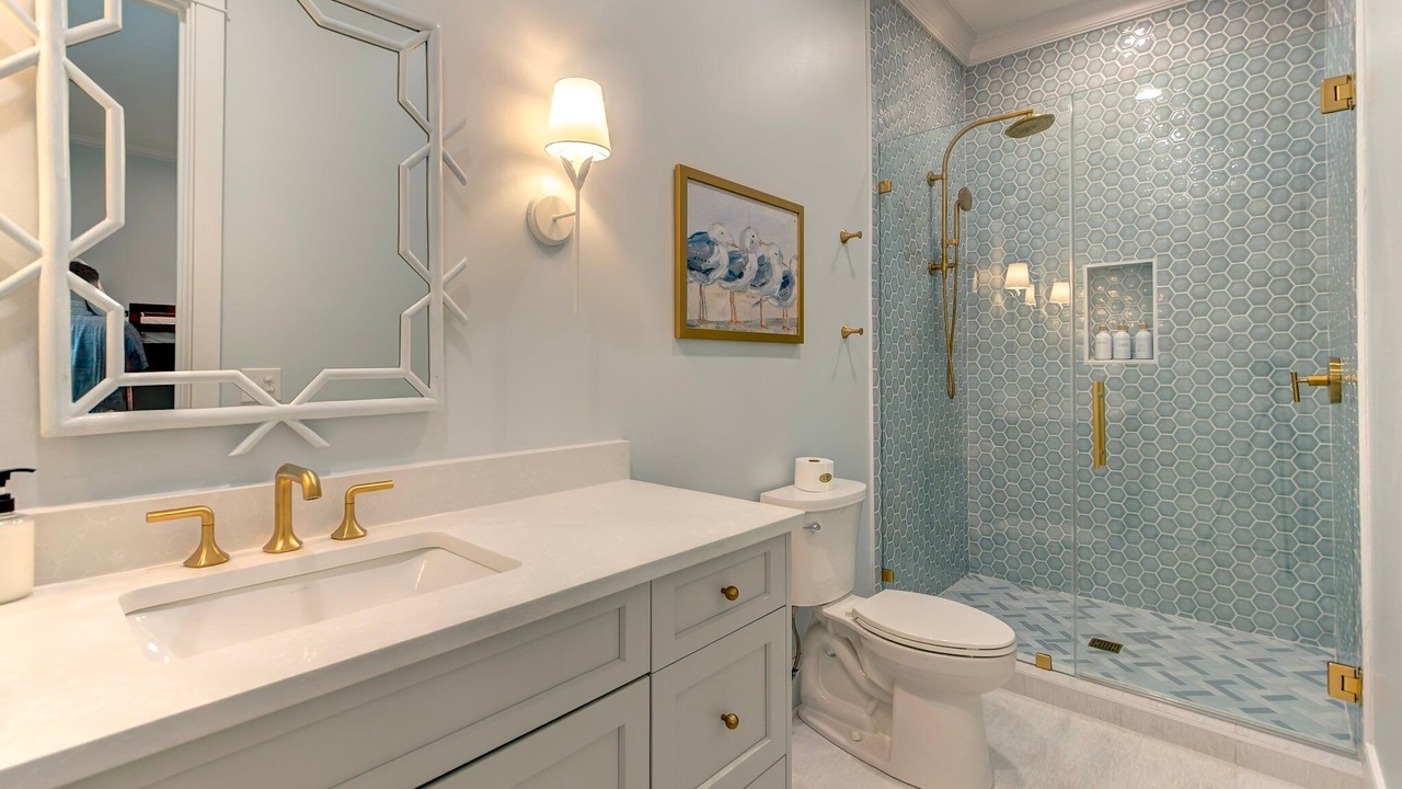 Photo of Bathroom in Isle of Palms