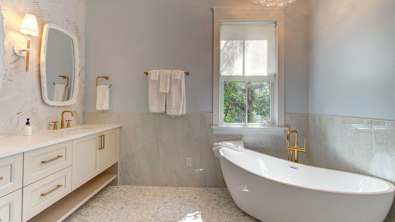 Photo of Bathroom in Isle of Palms