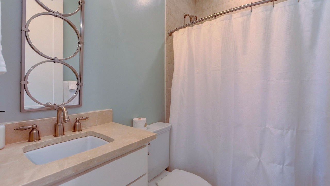 Photo of Bathroom in Isle of Palms