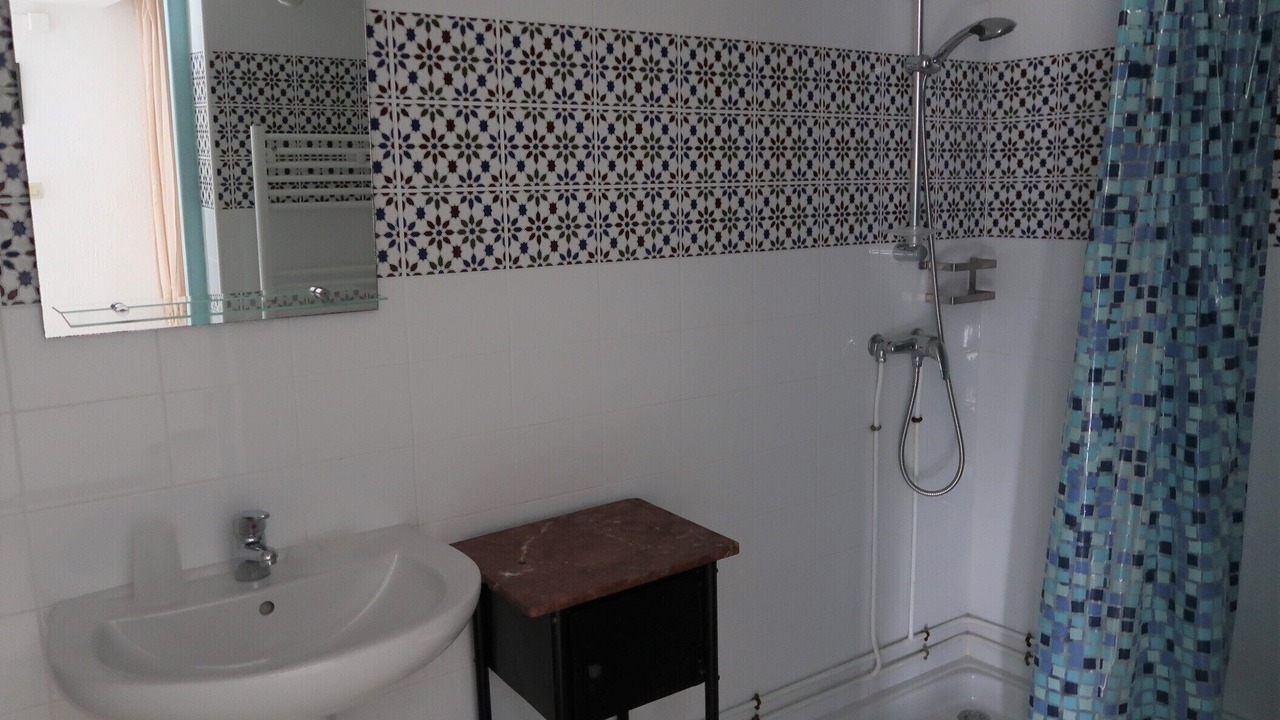 Photo of Bathroom in Laroque-des-Alberes
