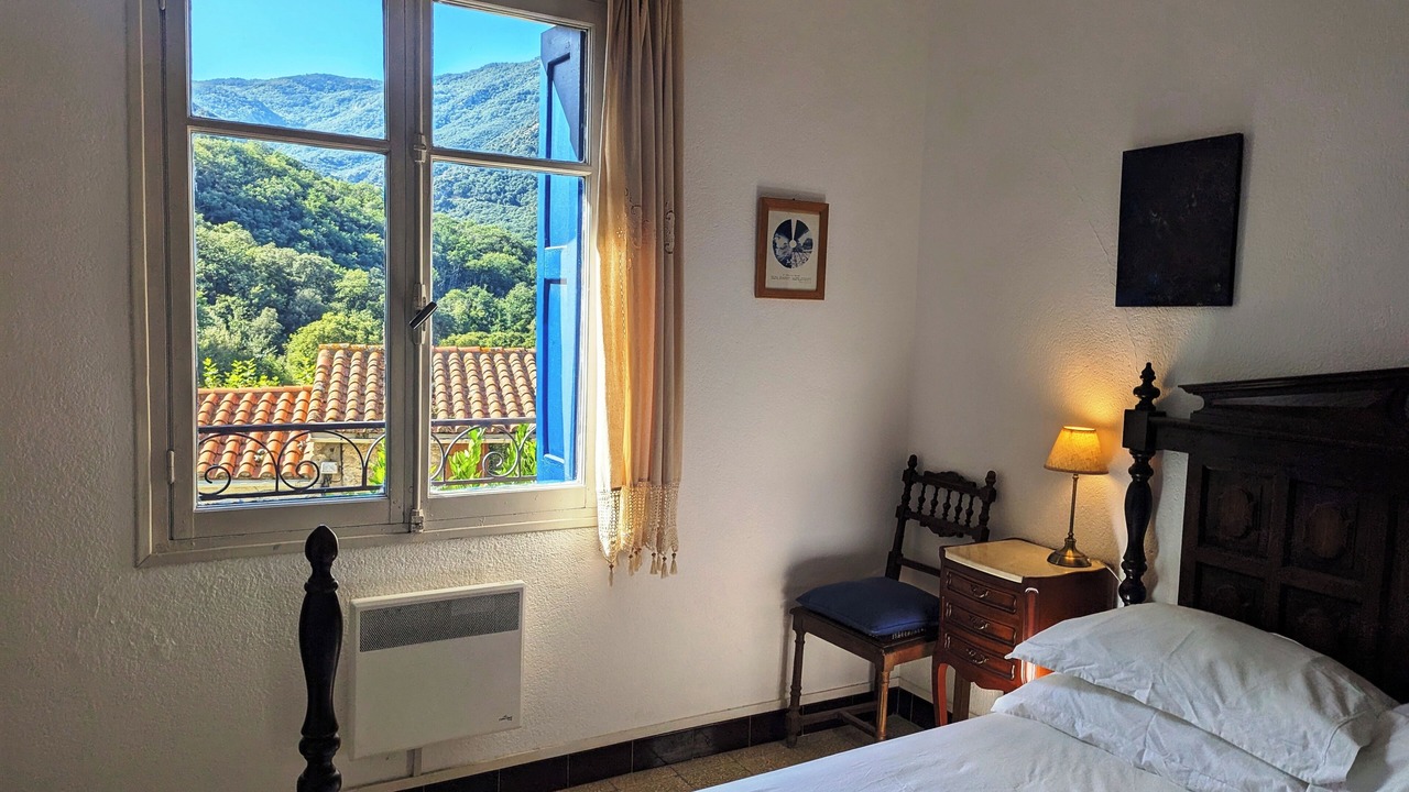 Photo of Bedroom in Laroque-des-Alberes