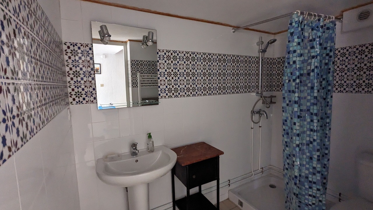 Photo of Bathroom in Laroque-des-Alberes