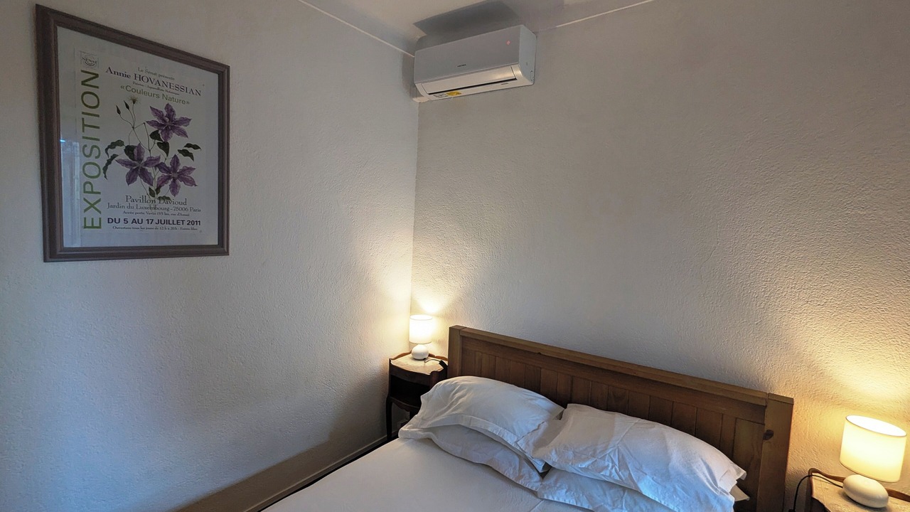 Photo of Bedroom in Laroque-des-Alberes