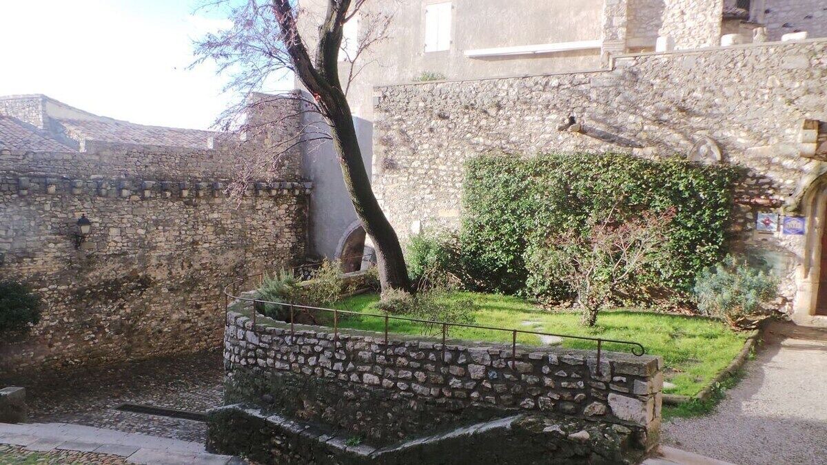 Photo of Others in Viviers