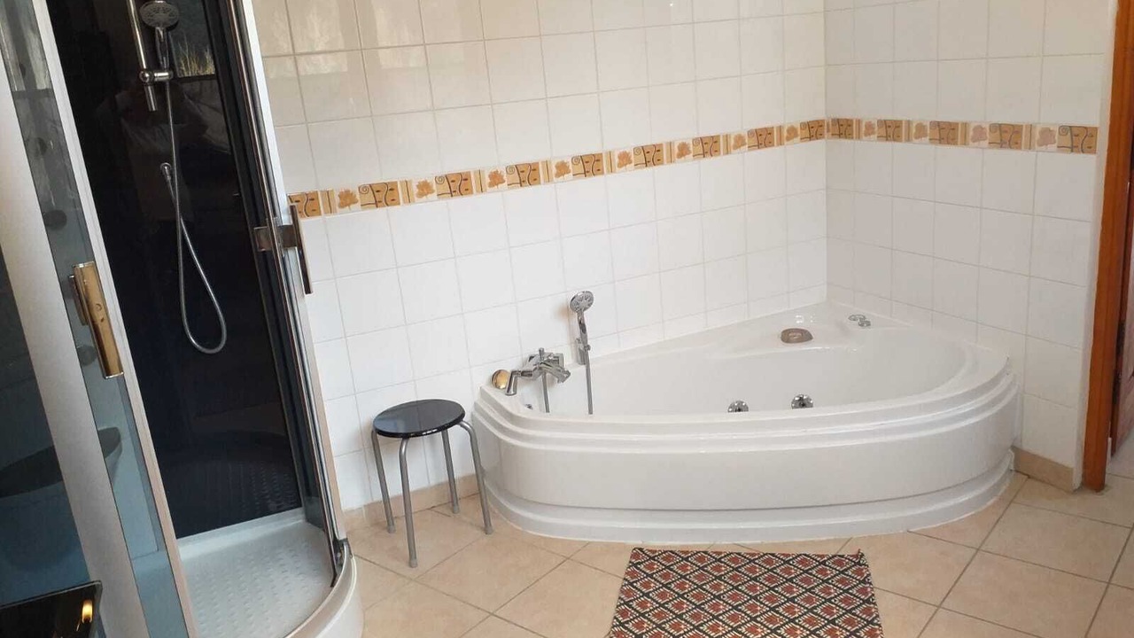 Photo of Bathroom in Guillestre