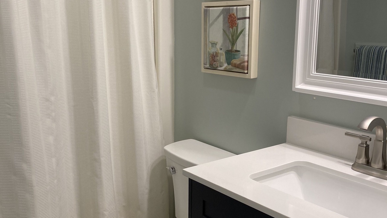 Photo of Bathroom in Emerald Isle
