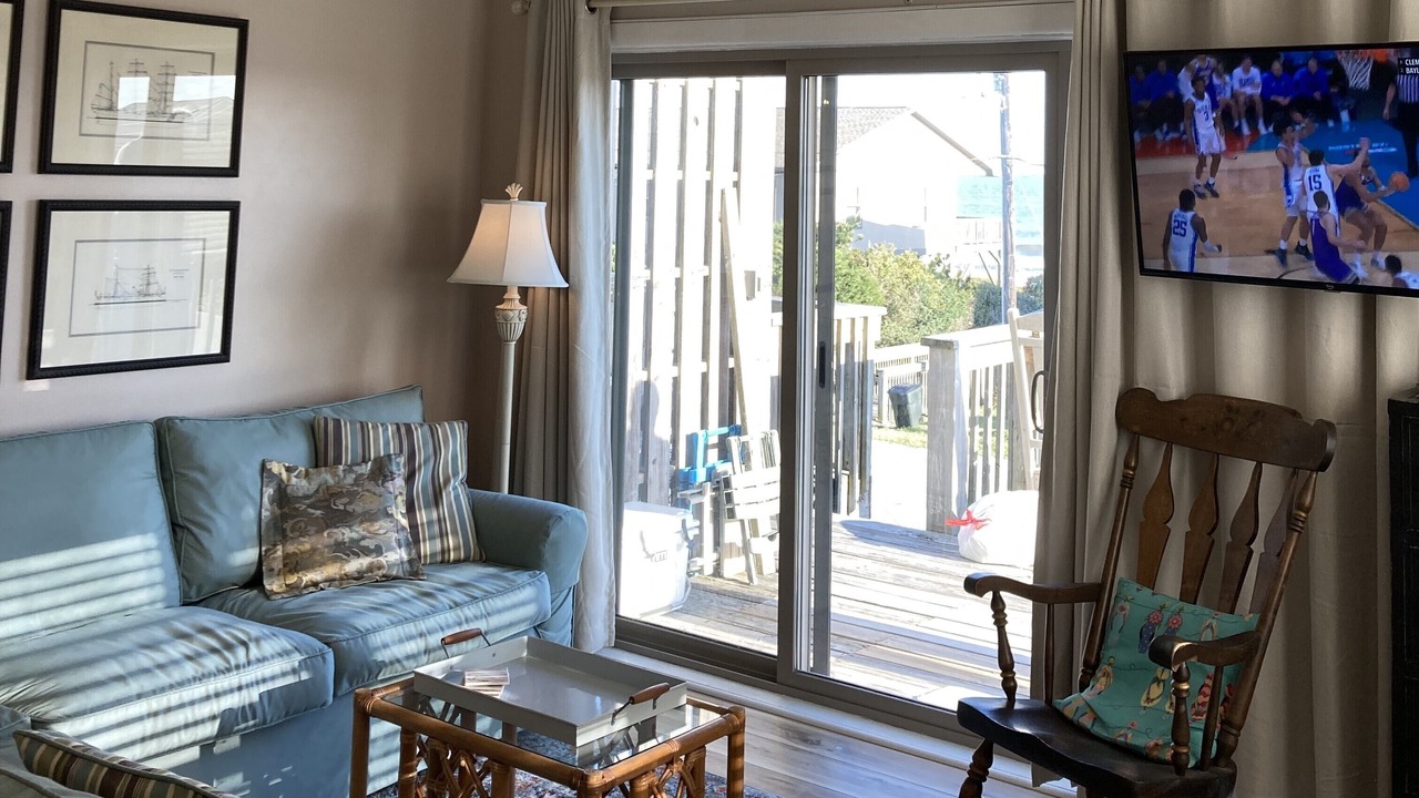 Photo of Livingroom in Emerald Isle