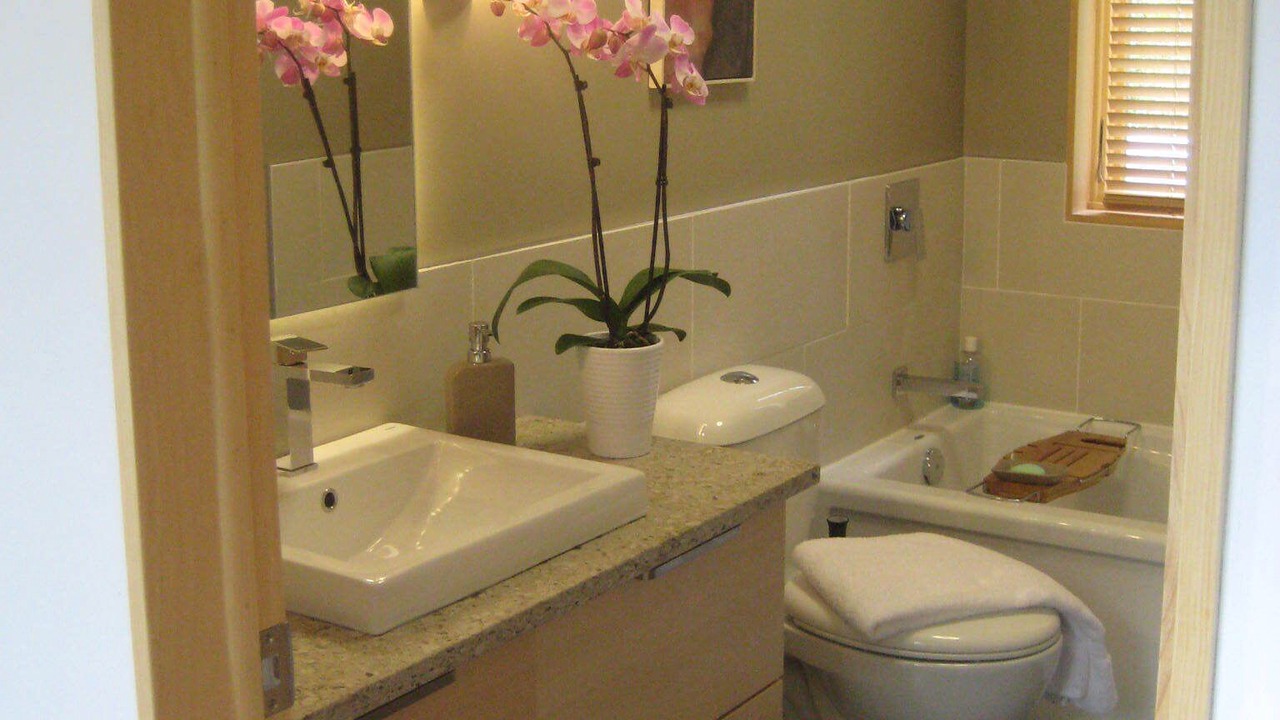 Photo of Bathroom in Saint-Brigitte-de-Laval