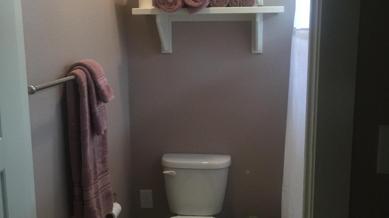 Photo of Bathroom in Franklin Estates