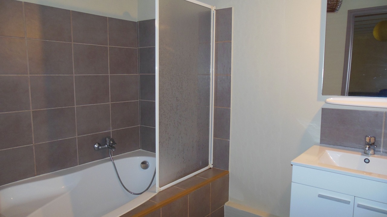 Photo of Bathroom in Villefranche-du-Queyran