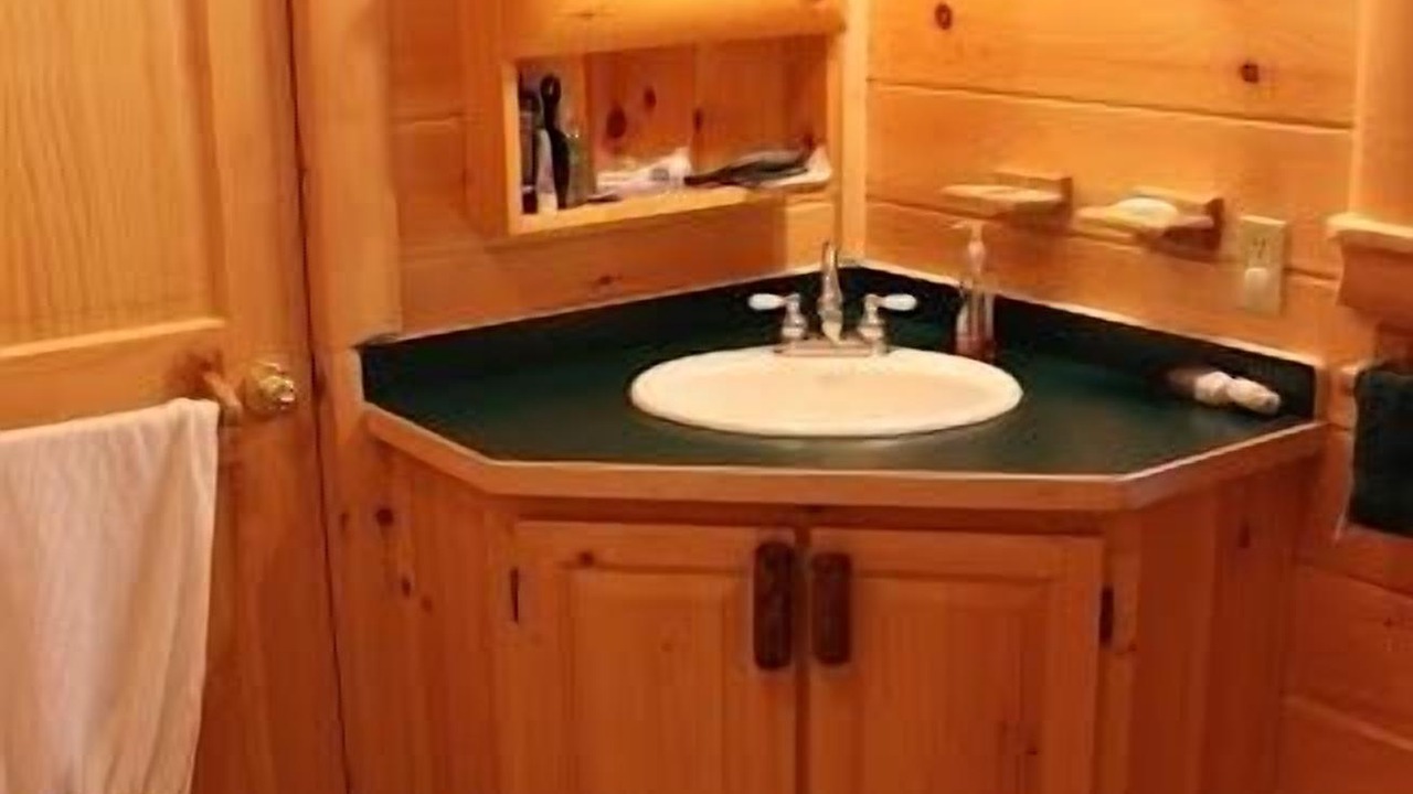 Photo of Bathroom in Woodgate