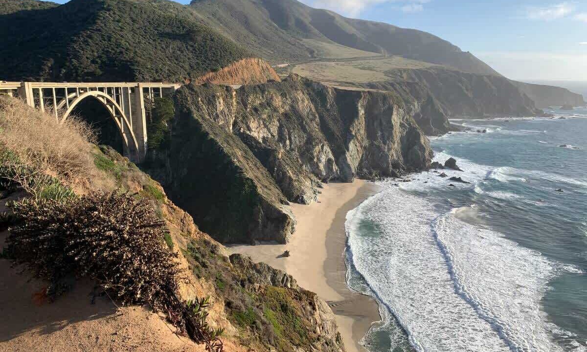 Photo of Others in Golden Rectangle