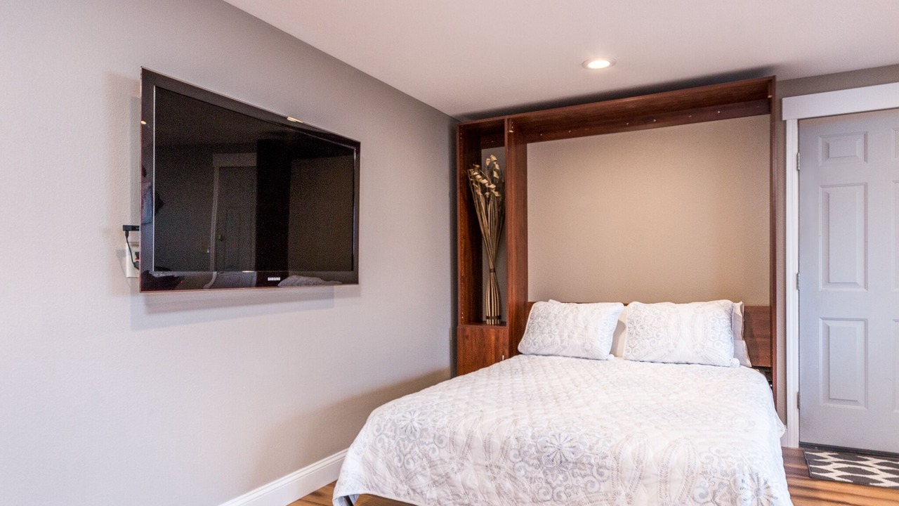 Photo of Bedroom in West End