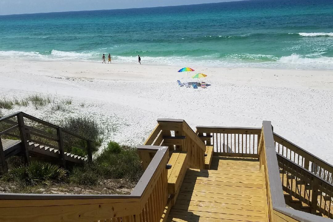 Photo of Others in Seacrest