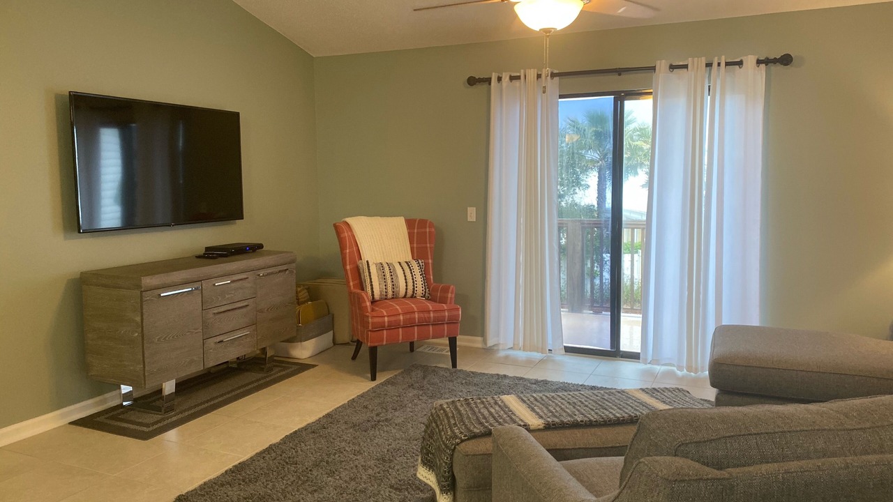 Photo of Bedroom in Seacrest