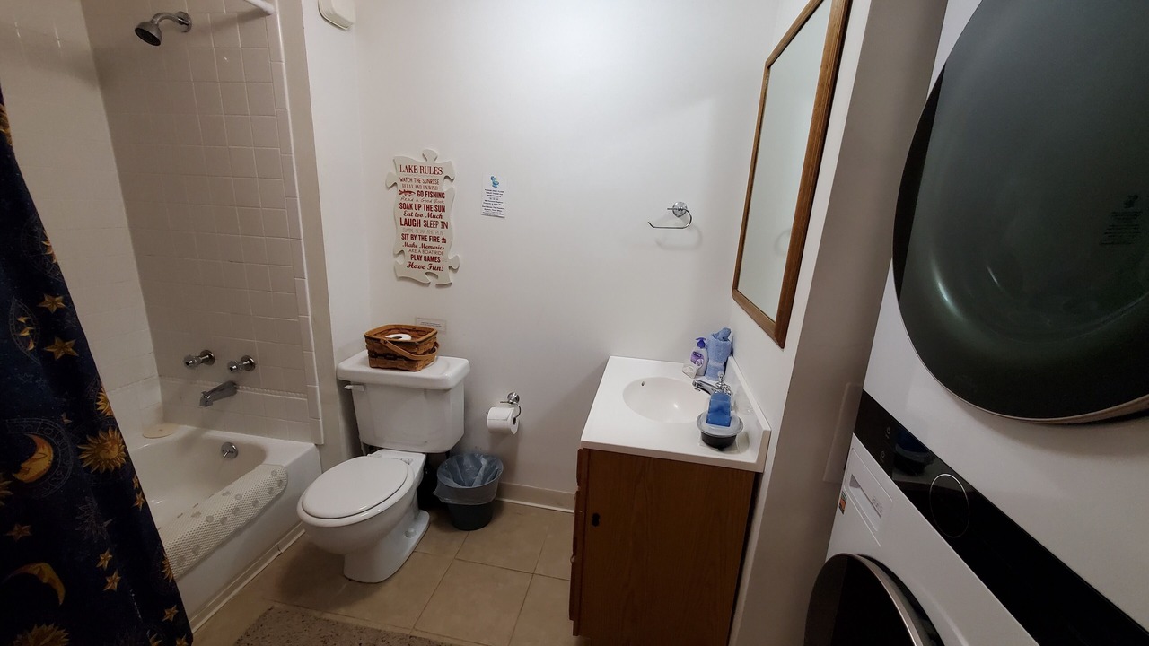 Photo of Bathroom in Lost Bridge Village