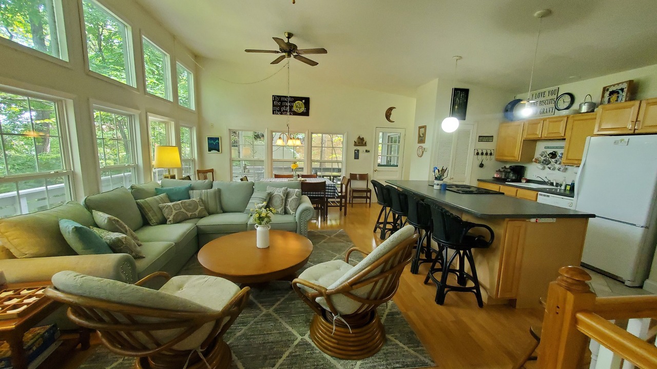 Photo of Bedroom in Lost Bridge Village