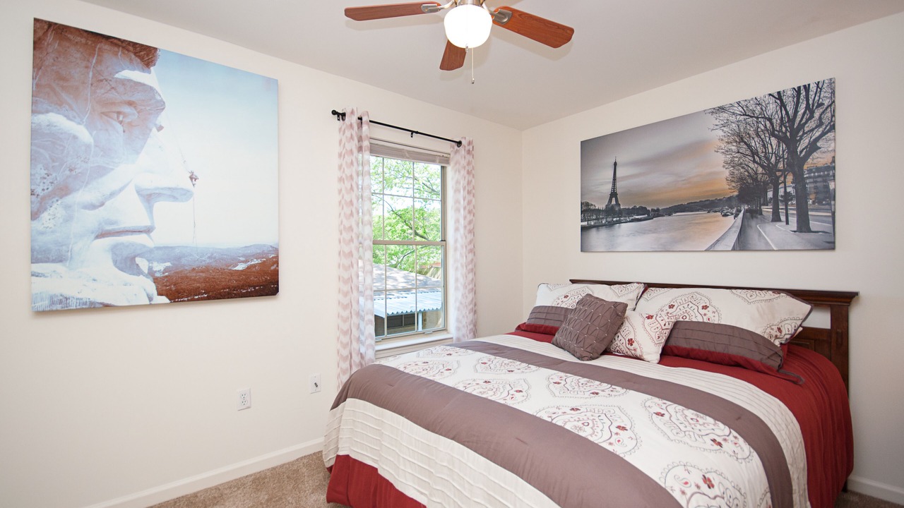 Photo of Bedroom in Conway