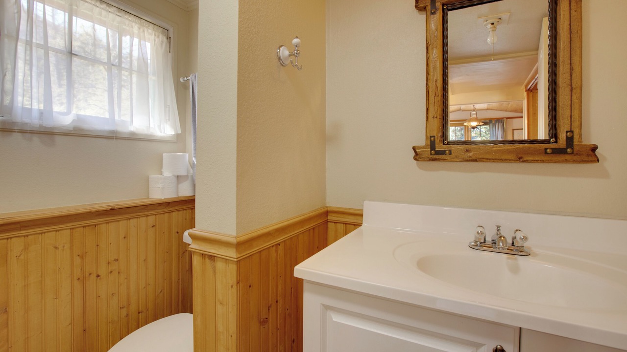 Photo of Bathroom in Woodland Park