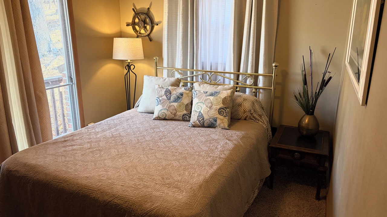 Photo of Bedroom in Osage Beach