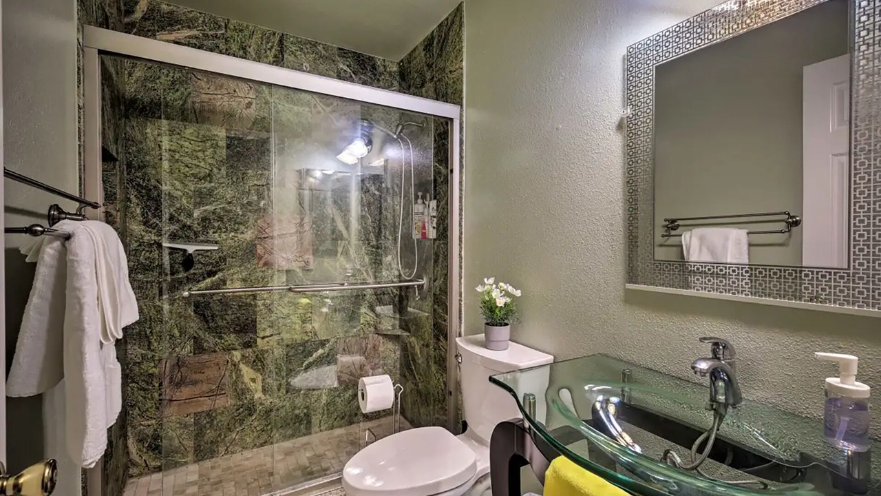Photo of Bathroom in Mira Mesa