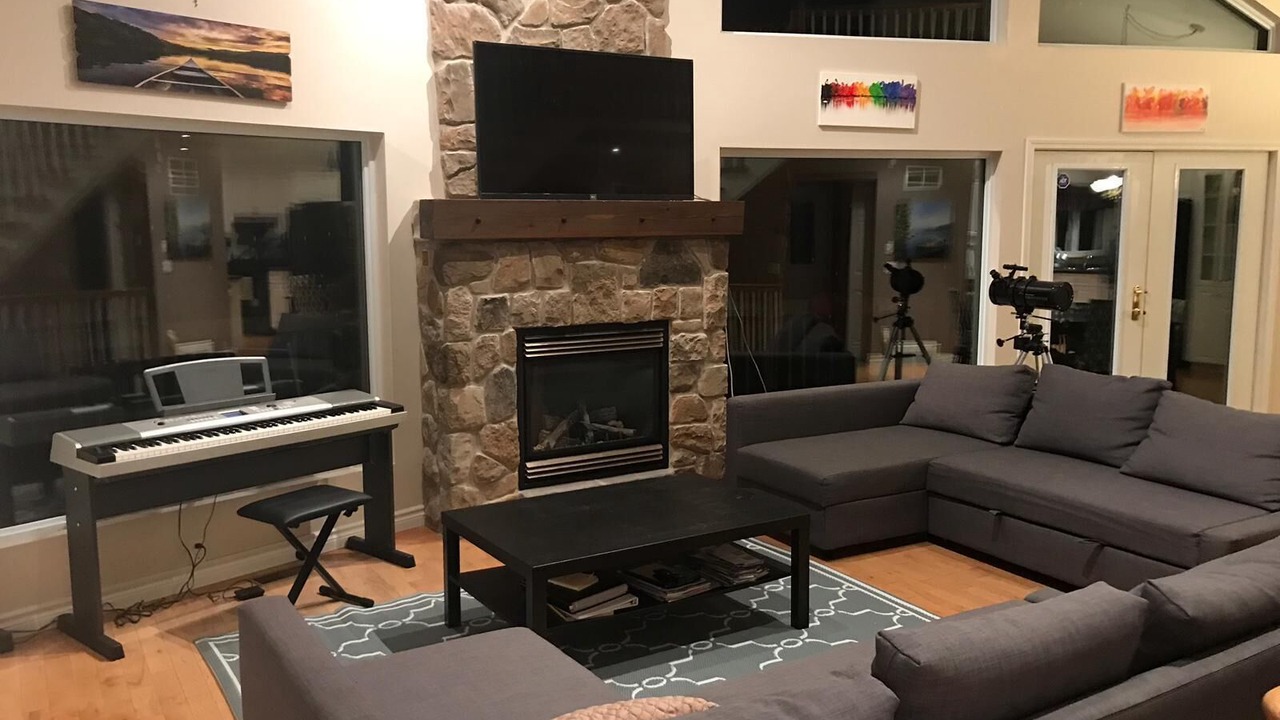Photo of Livingroom in Colpoys Bay