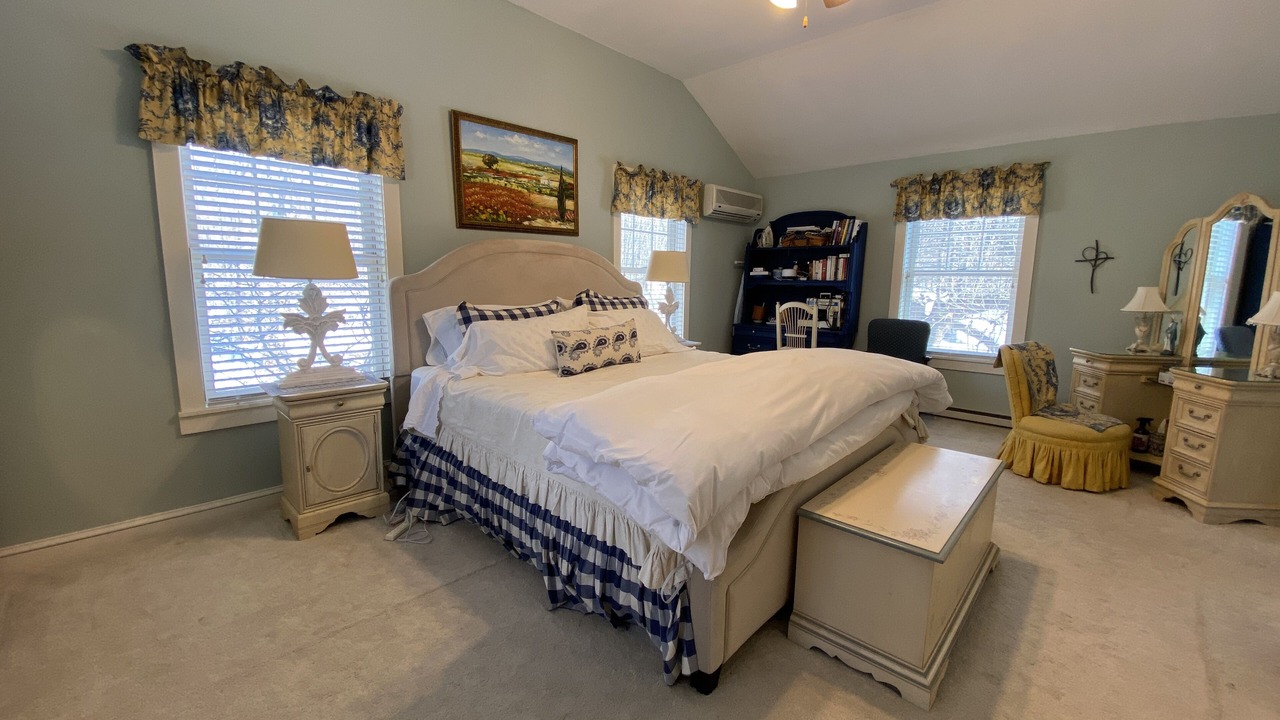 Photo of Others in Warren