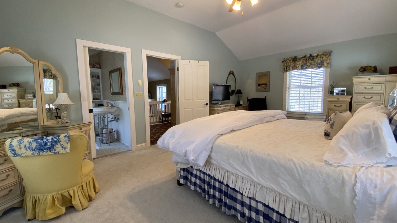 Photo of Others in Warren