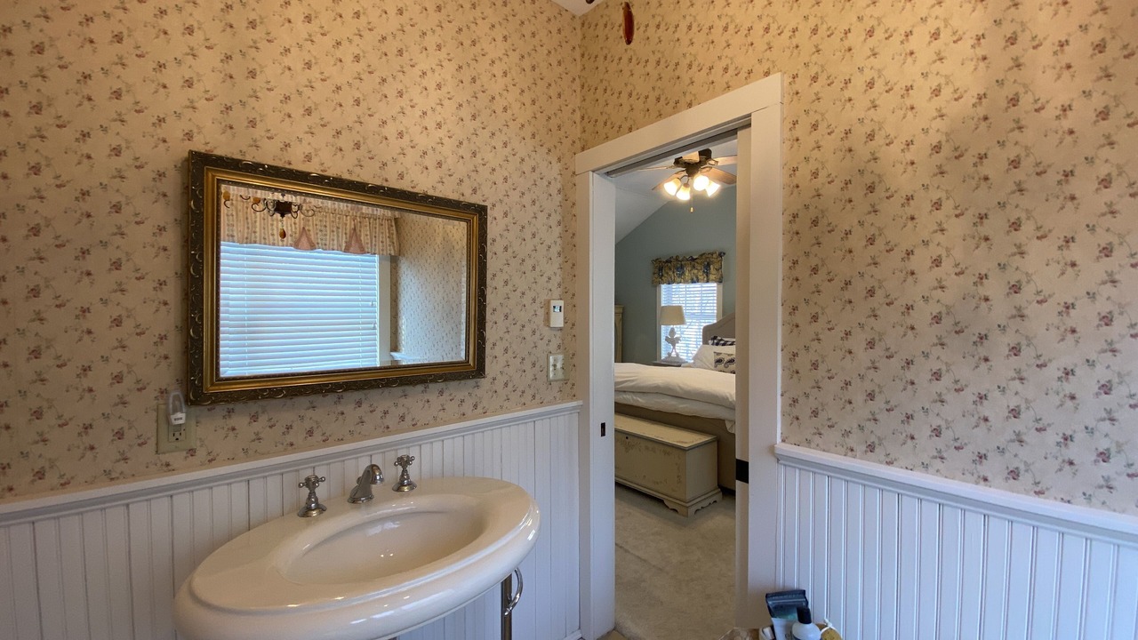 Photo of Others in Warren