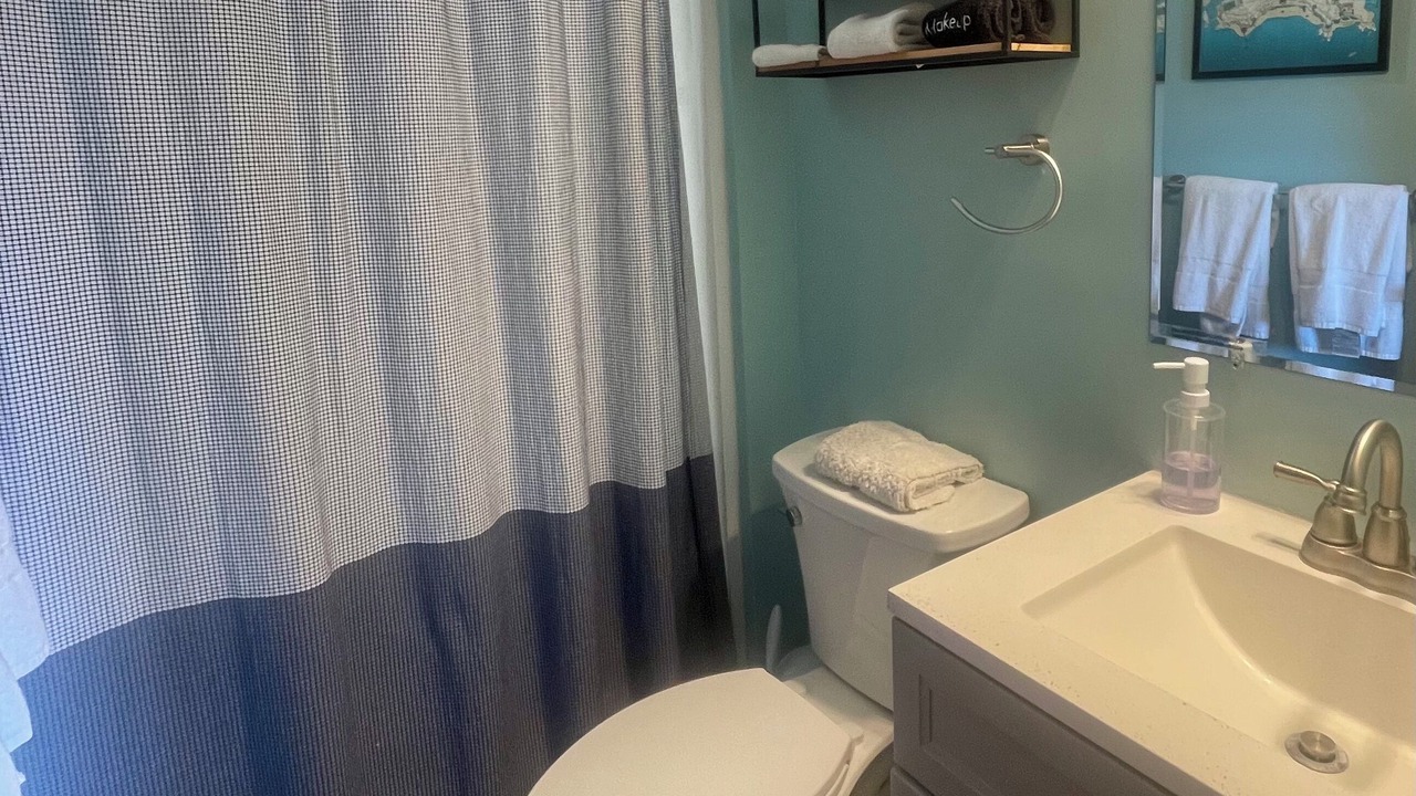 Photo of Bathroom in North Carolina Coast