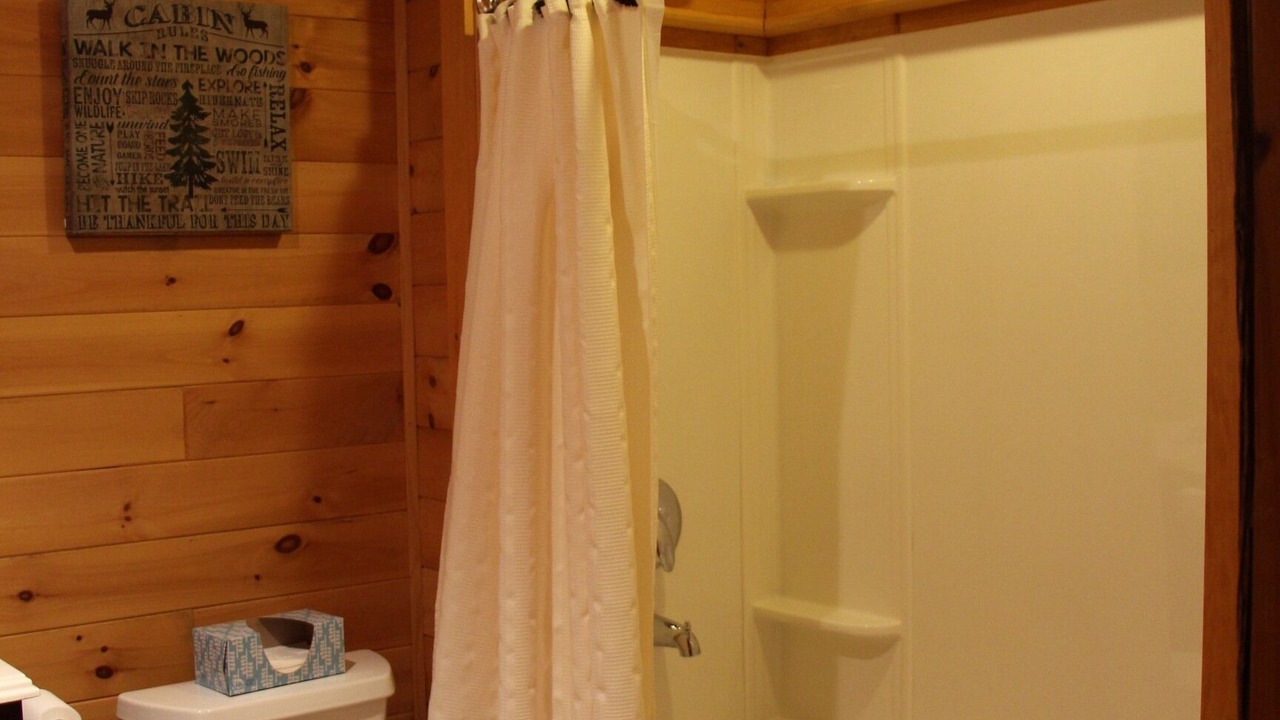 Photo of Bathroom in Jay