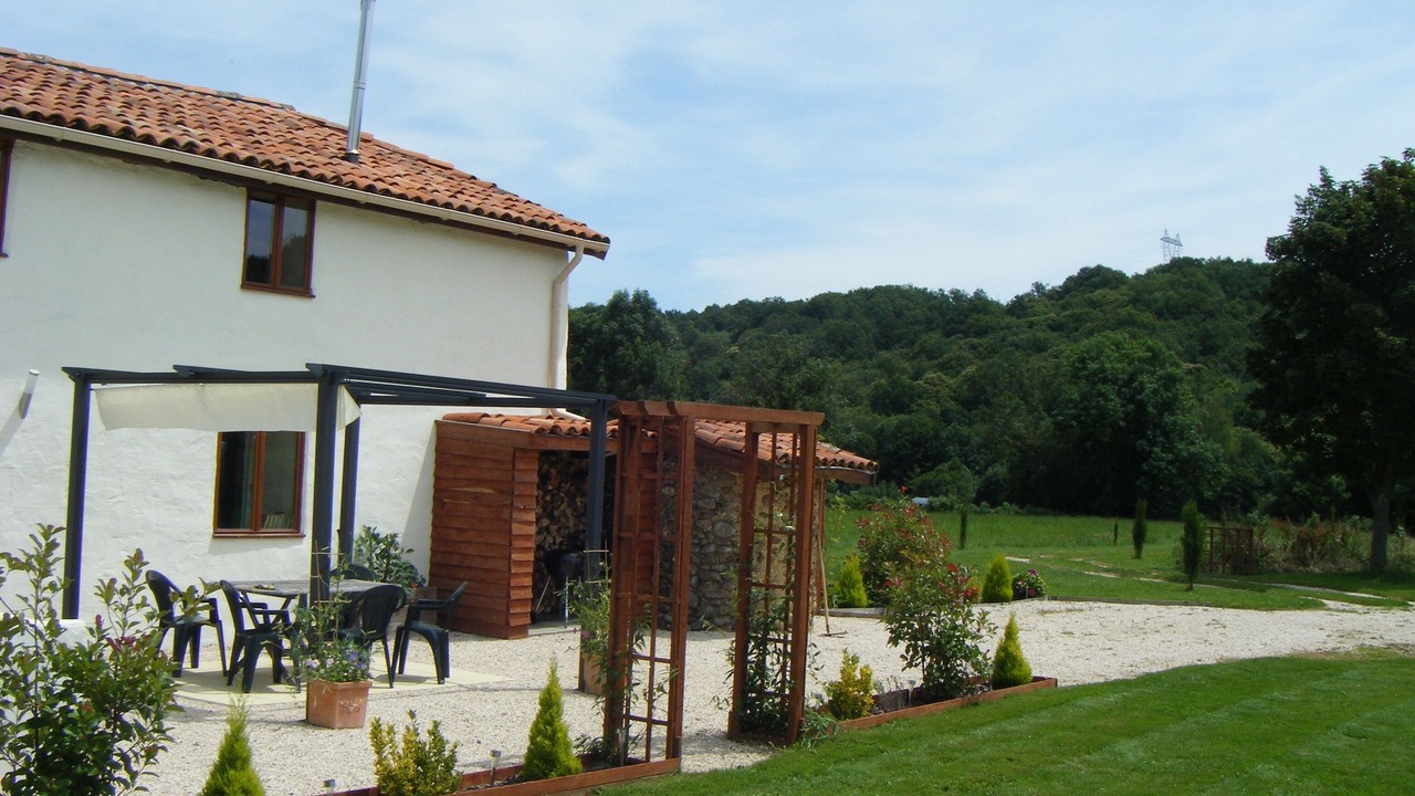 Photo of Outdoor in Arne